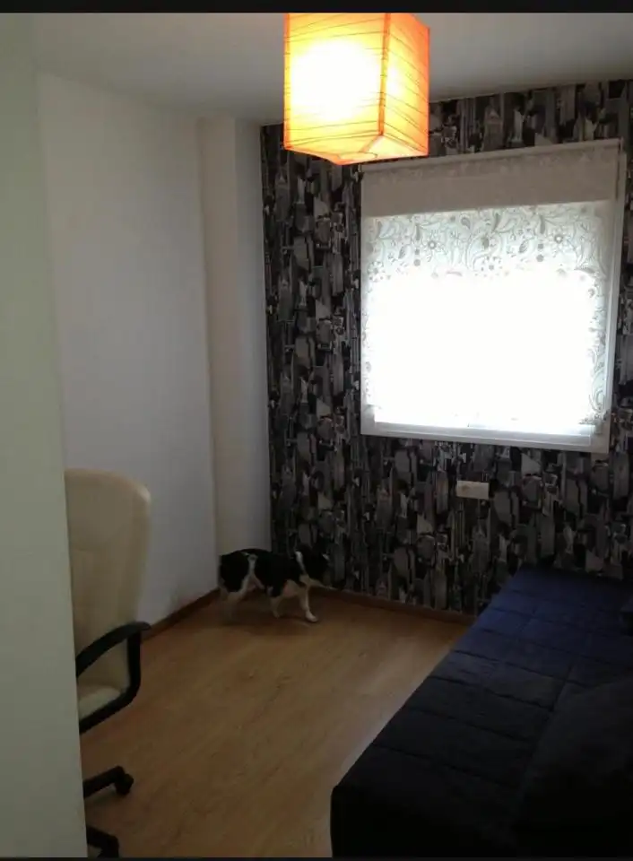 Habitación de Piso en venta en Dos Hermanas con Aire acondicionado, Amueblado y Balcón