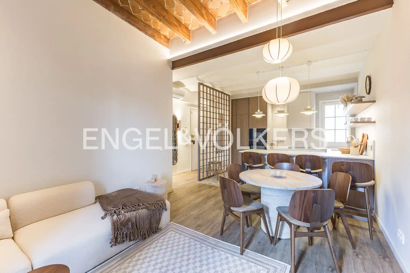 Sala de estar de Ático en venta en Barcelona con Aire acondicionado, Calefacción y Parquet