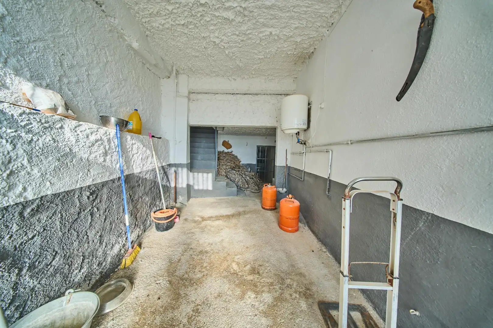 Country homes for sale in Baza  with Air Conditioner, Heating and Terrace