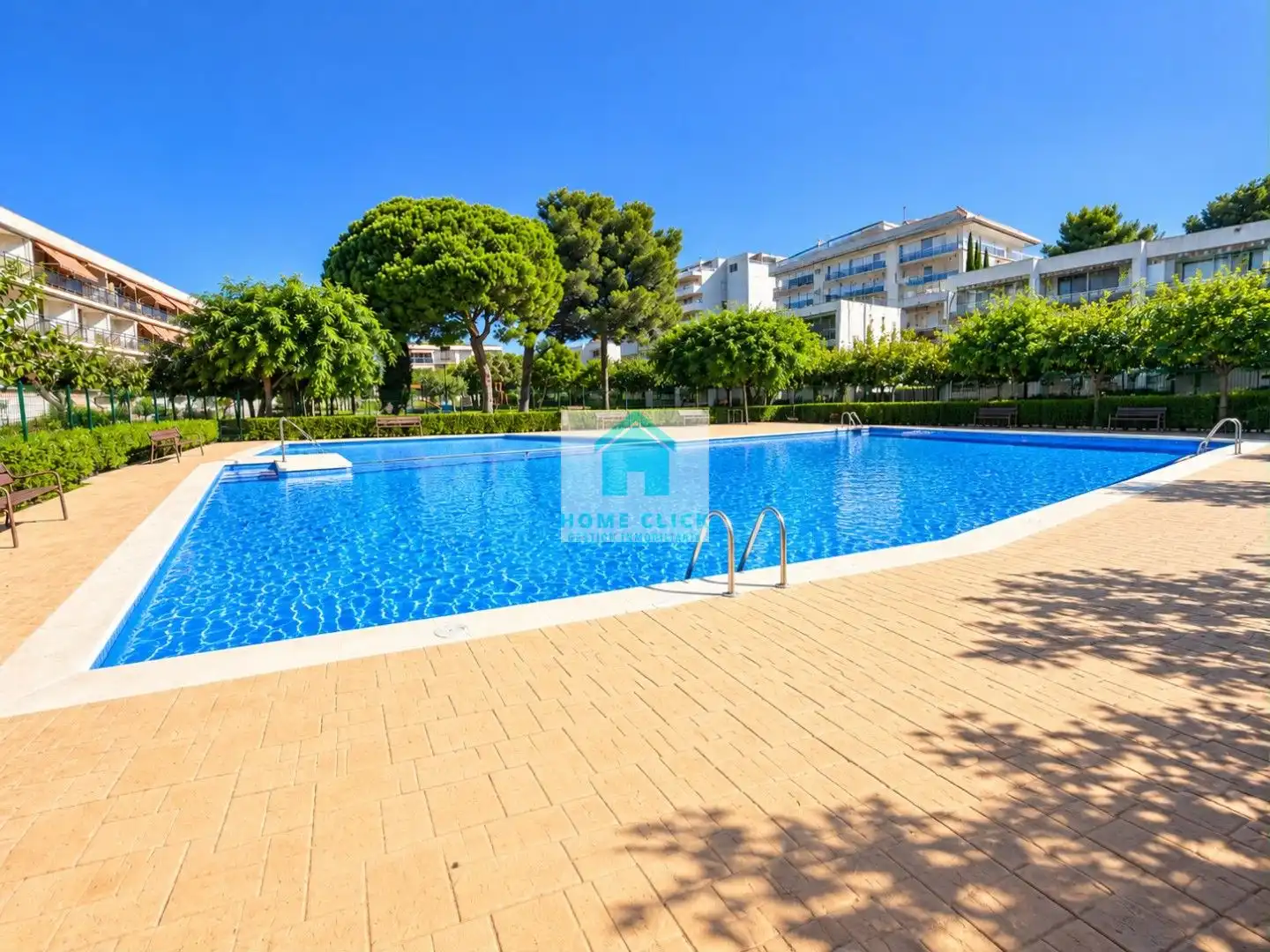 Schwimmbecken von Wohnung zur Miete in Mar i Camp - Platja dels Capellans 