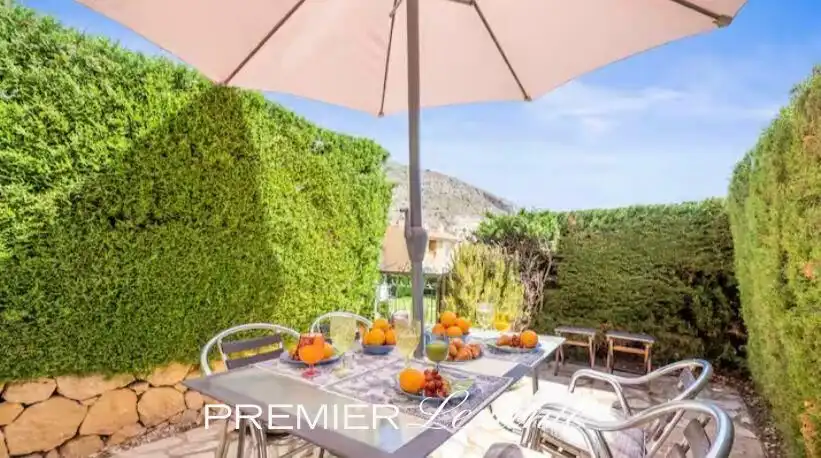 Reihenhaus mit Pool zum Verkauf in Golf Bahía