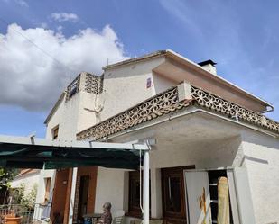 Vista exterior de Casa o xalet en venda en Corbera de Llobregat amb Jardí privat, Terrassa i Internet