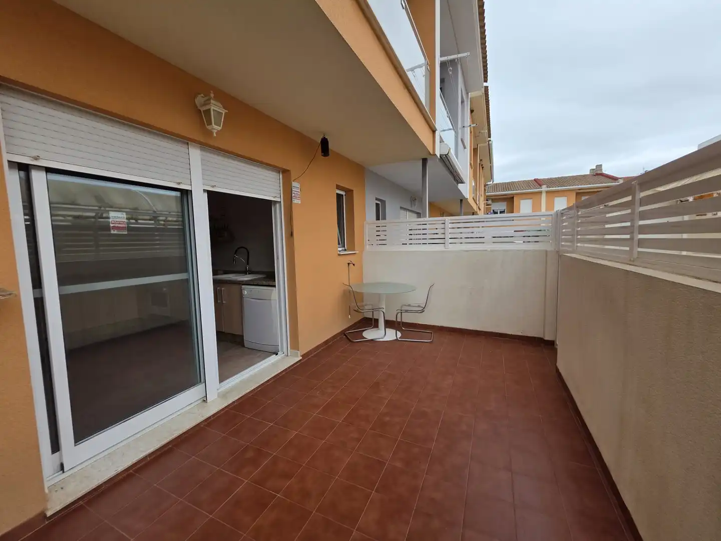 Maison mitoyenne avec terrasse à louer à Llocnou d'En Fenollet, imagen 8