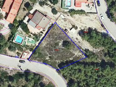 Terreny residencial en venda a LINX