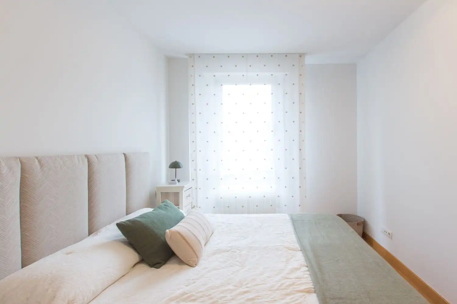 Habitación de Piso en venta en  Pamplona / Iruña con Aire acondicionado, Calefacción y Trastero
