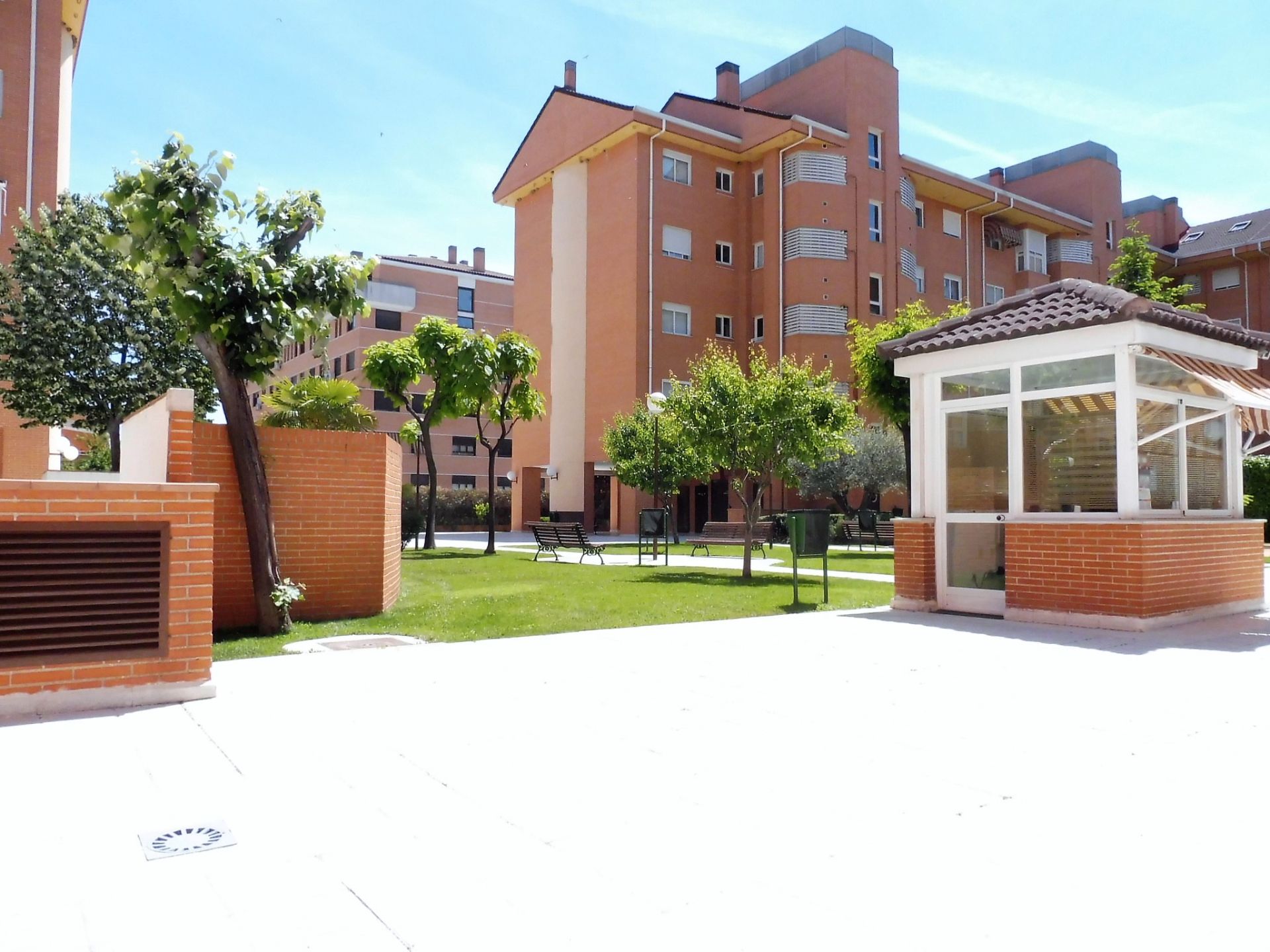 Jardí de Dúplex en venda en Alcorcón amb Aire condicionat, Calefacció i Parquet