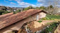 Vista exterior de Casa o xalet en venda en Vallirana amb Aire condicionat, Calefacció i Jardí privat