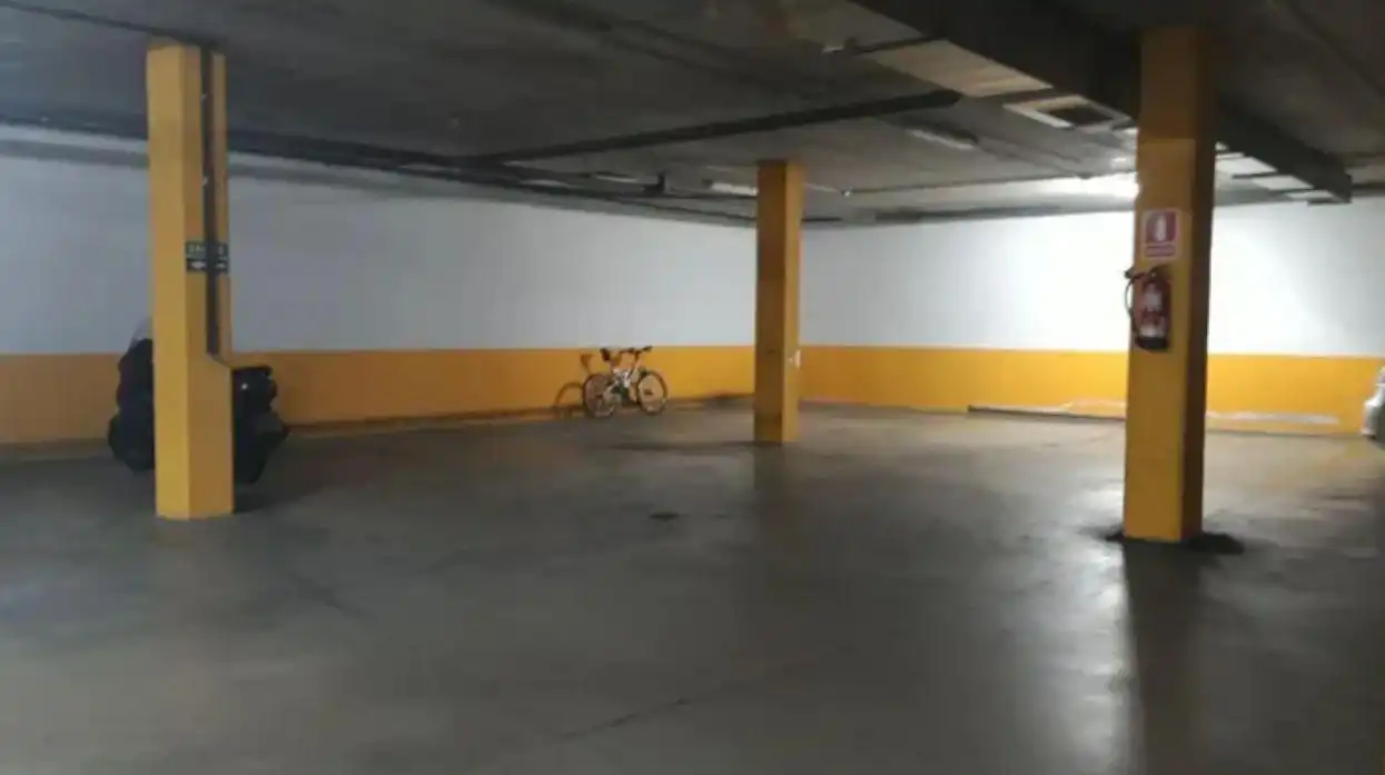 Einzelparkplatz zum Verkauf in Hortaleza, imagen 2