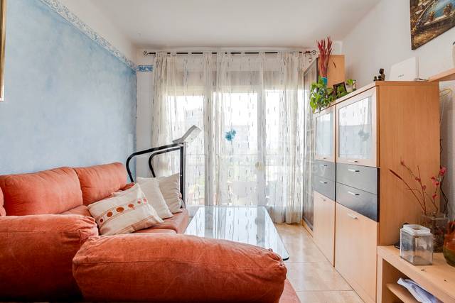 Piso en Venta en Besós
