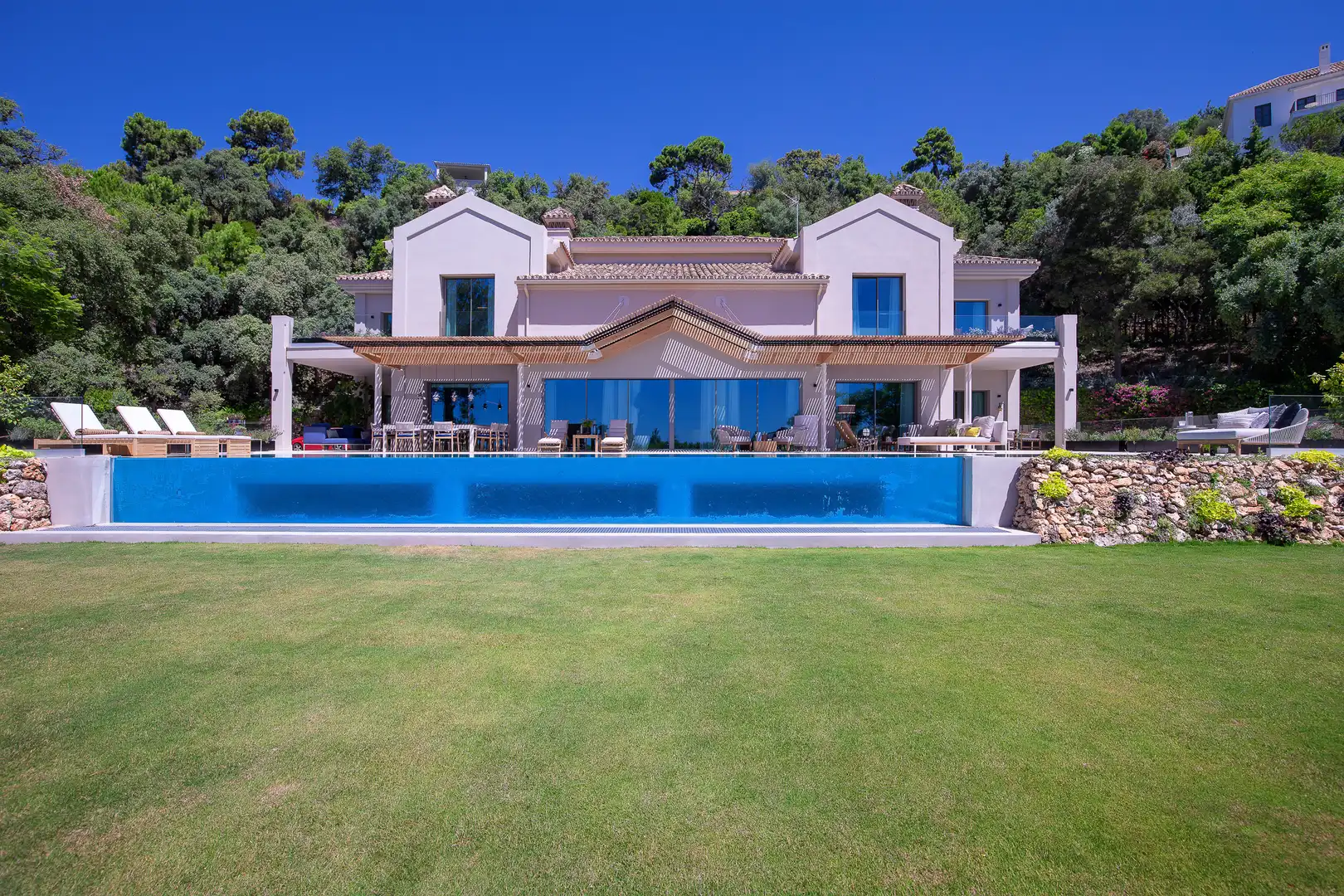 Chalet con terraza en venta en Calle Pablo Picasso 3B, imagen 3