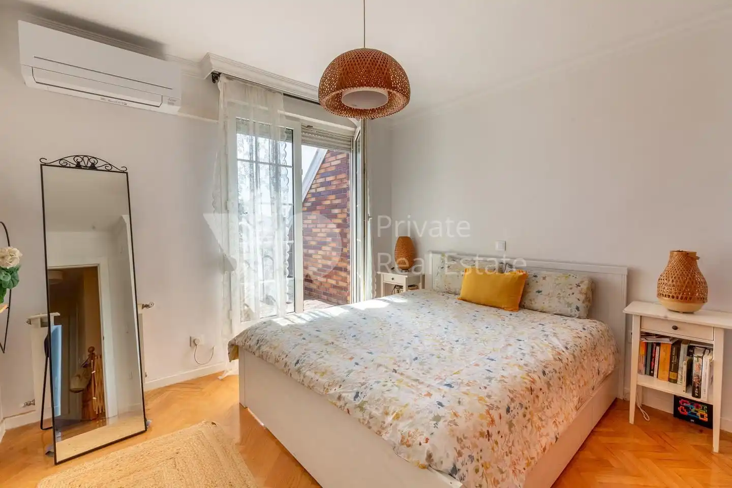 Habitación de Dúplex en venta en Majadahonda con Aire acondicionado, Calefacción y Parquet