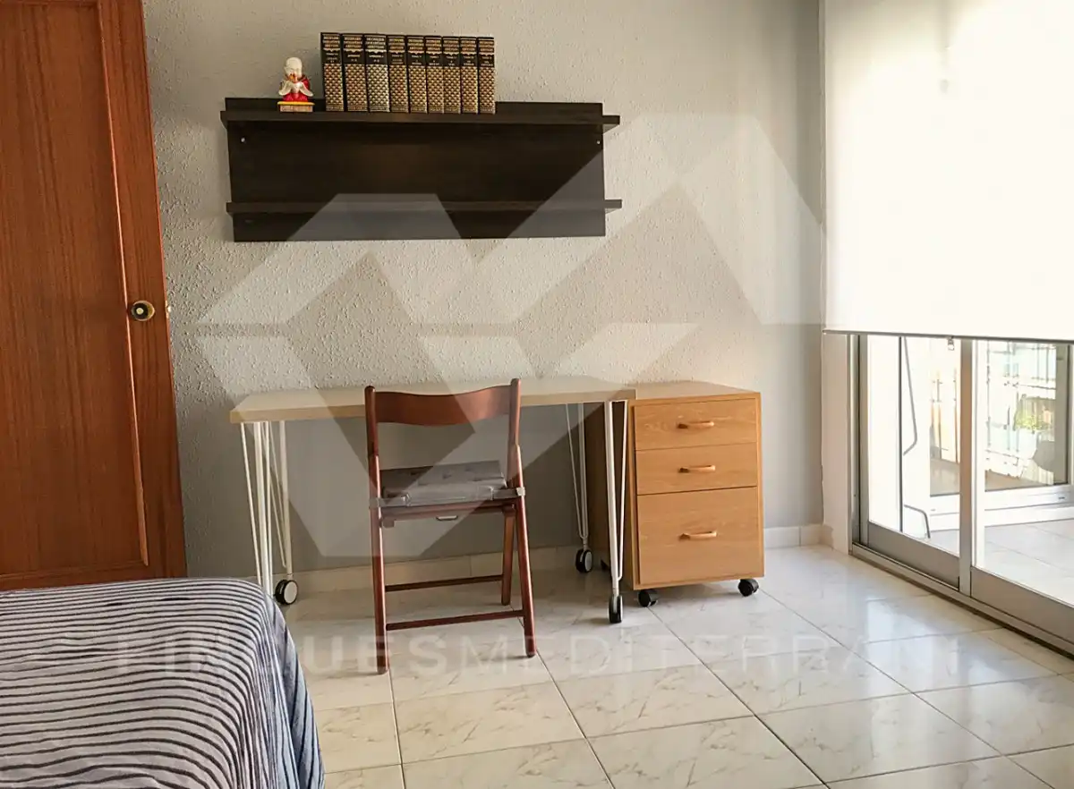Dormitori de Pis en venda en Tarragona amb Aire condicionat, Calefacció i Terrassa