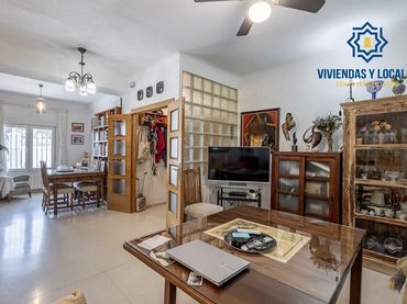 Piso en venta en Calle MOLINOS