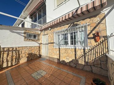 Adosado con jardín en venta en Paseo Ermita