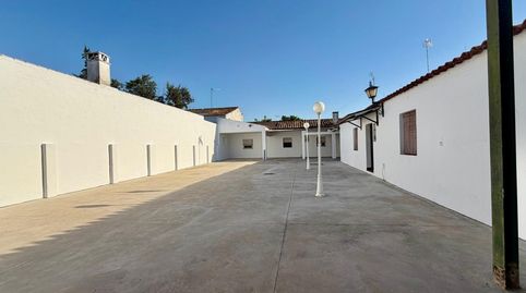 Foto 3 de Casa o chalet en venta en Lora del Río, Sevilla