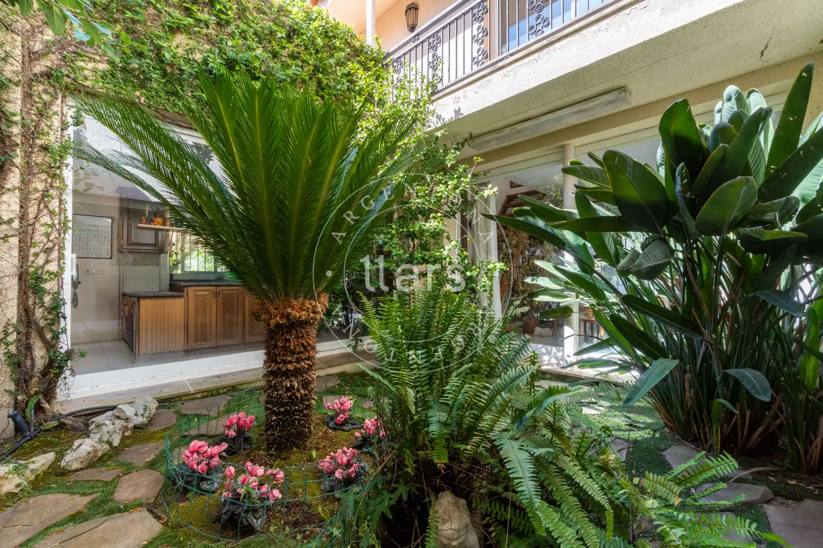 House with terrace for sale in Carrer de Santiago Rusiñol, imagen 24