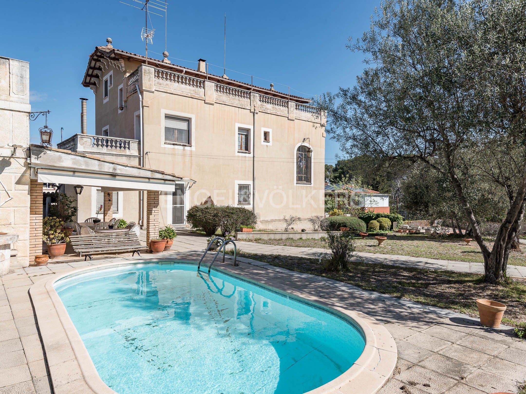 Exterior view of Country house for sale in Terrassa  with Heating, Private garden and Terrace