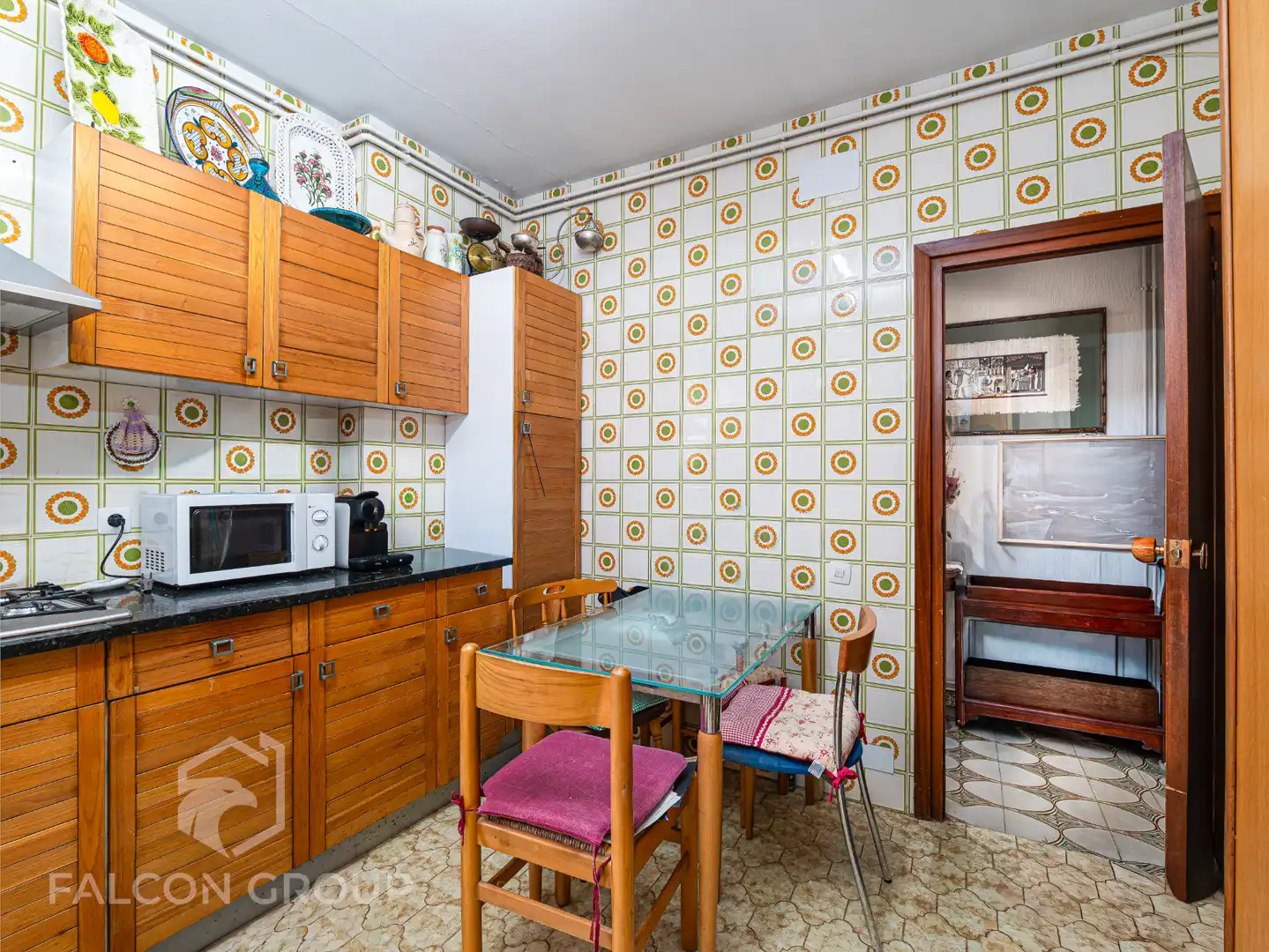 Kitchen of Flat for sale in Vilanova i la Geltrú  with Terrace and Balcony