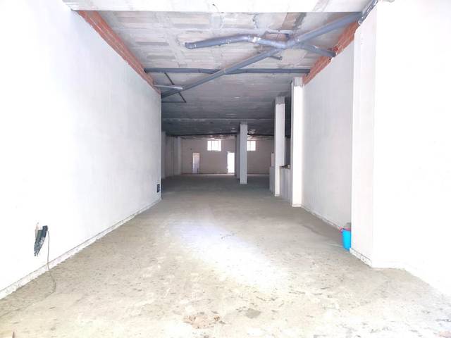 Local comercial en Alquiler en Cerdanyola Sud