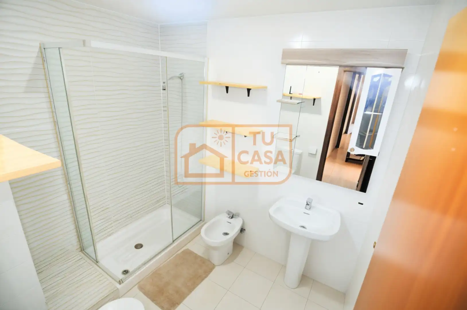 Baño de Piso en venta en Malpartida de Cáceres con Terraza, Trastero y Amueblado