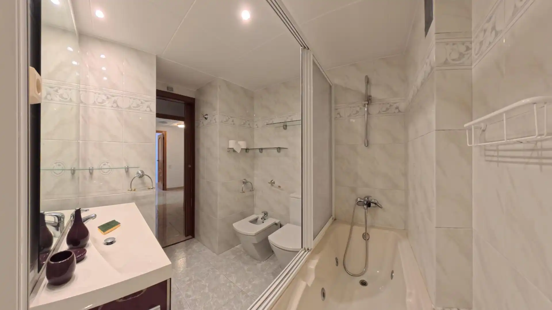 Bathroom of Attic for sale in La Ràpita