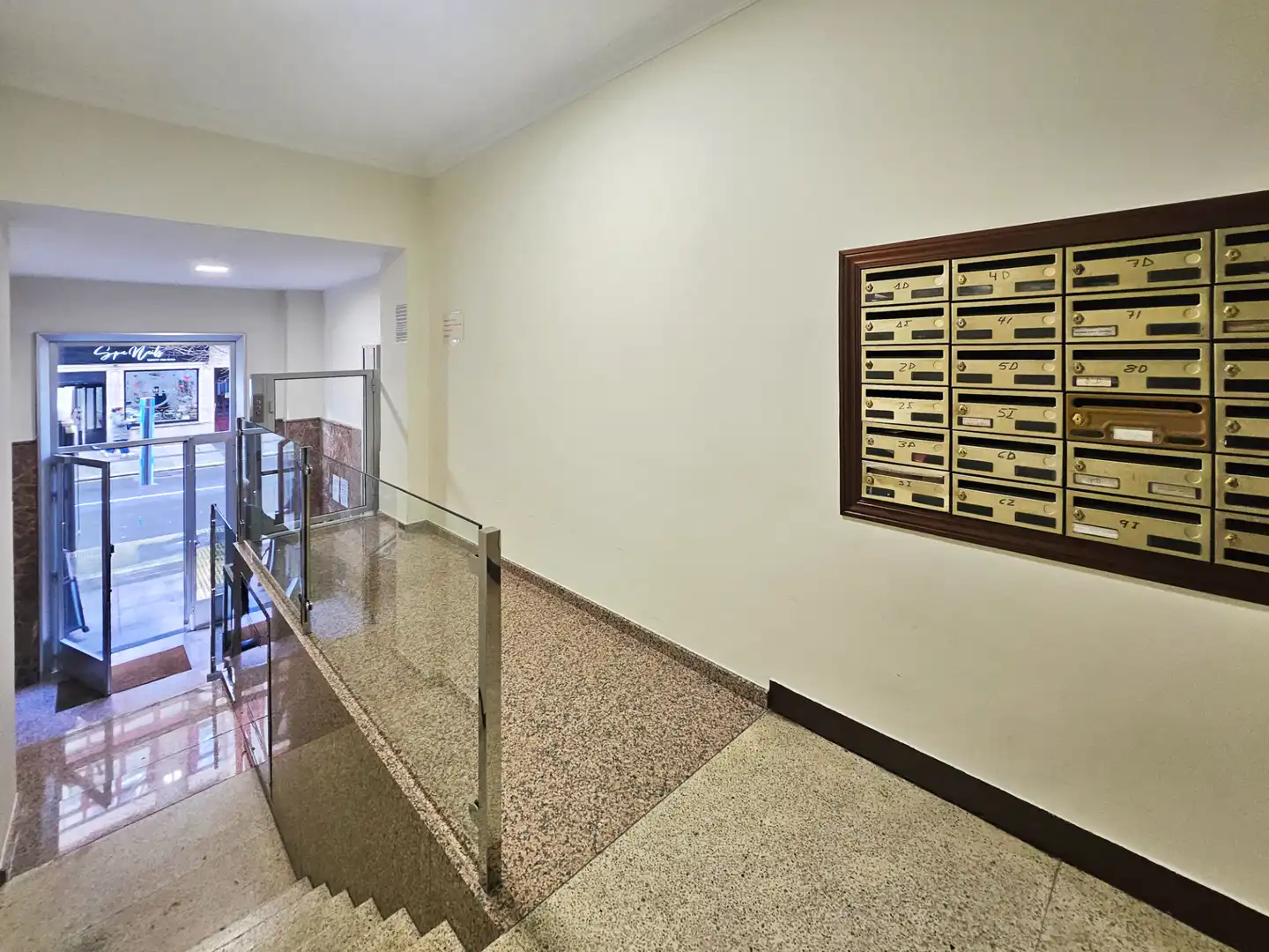 Oficina amb ascensor en venda a Avenida de Oza, imagen 16