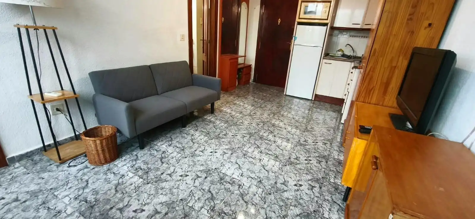 Living room of Flat for sale in Benidorm  with Air Conditioner, Furnished and Alarm