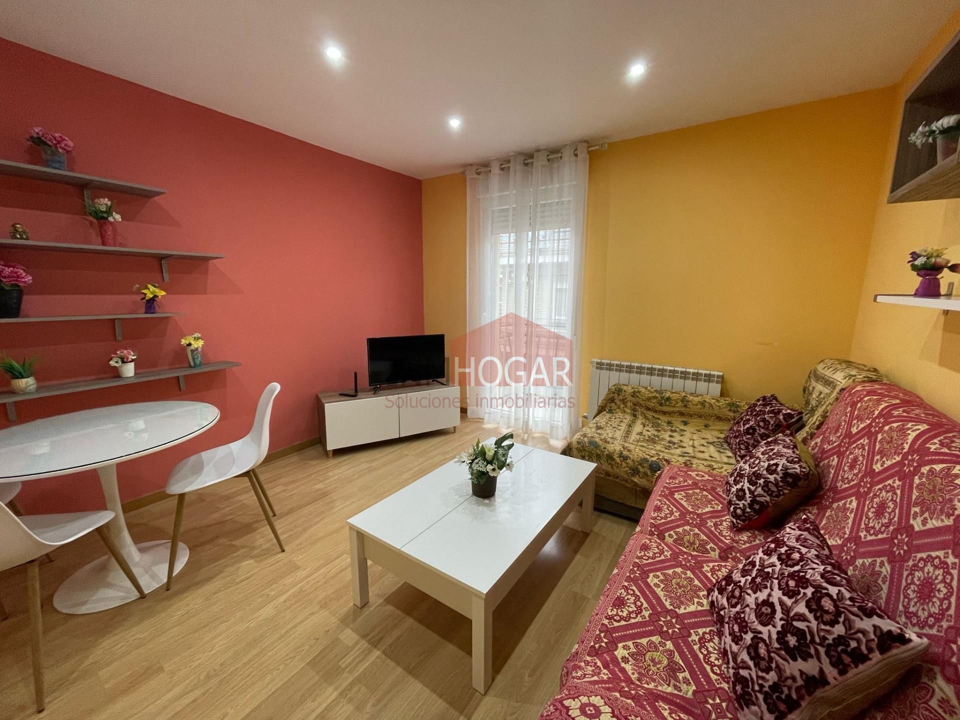 Living room of Flat to rent in Ávila Capital  with Heating and Terrace