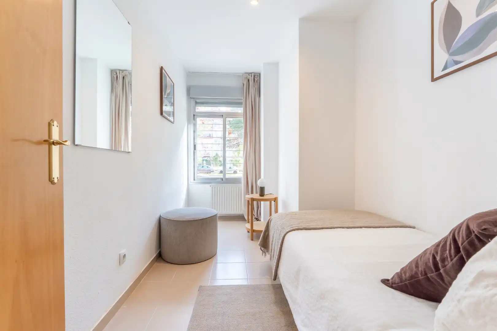 Habitación de Piso en venta en Madrid con Piscina comunitaria