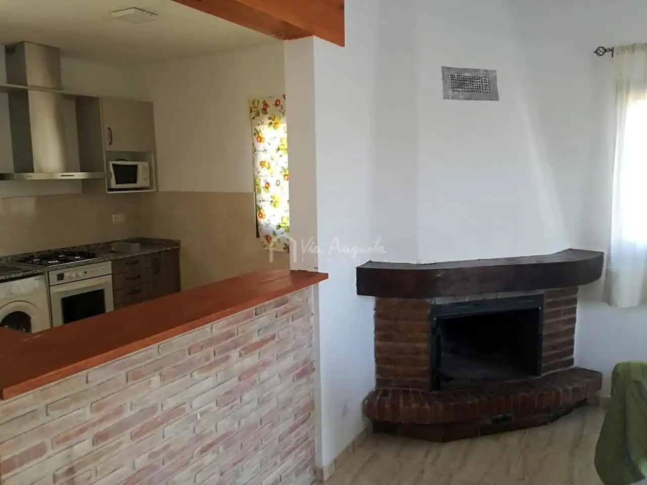 Country homes for sale in Camarles, L'Ampolla