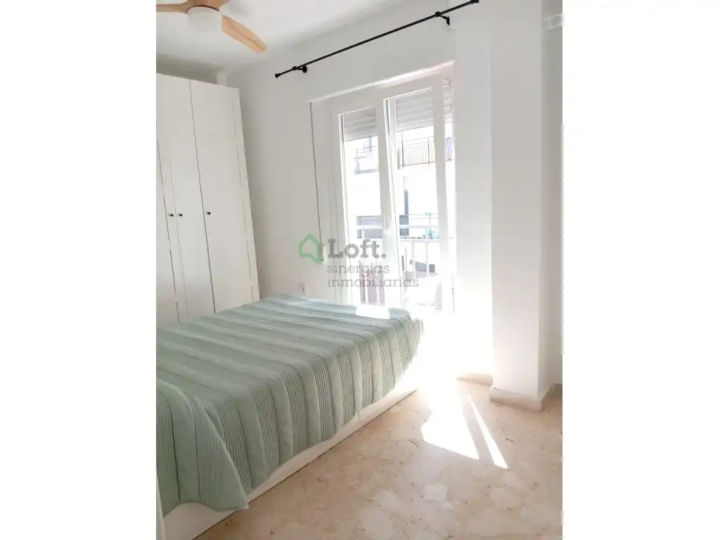 Bedroom of Apartments for rent in Badajoz