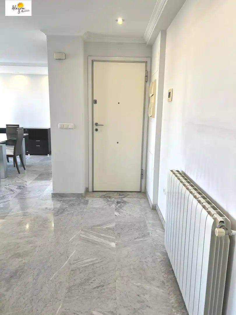 Maisonette zum Verkauf in Valencia mit Klimaanlage, Heizung und Terrasse