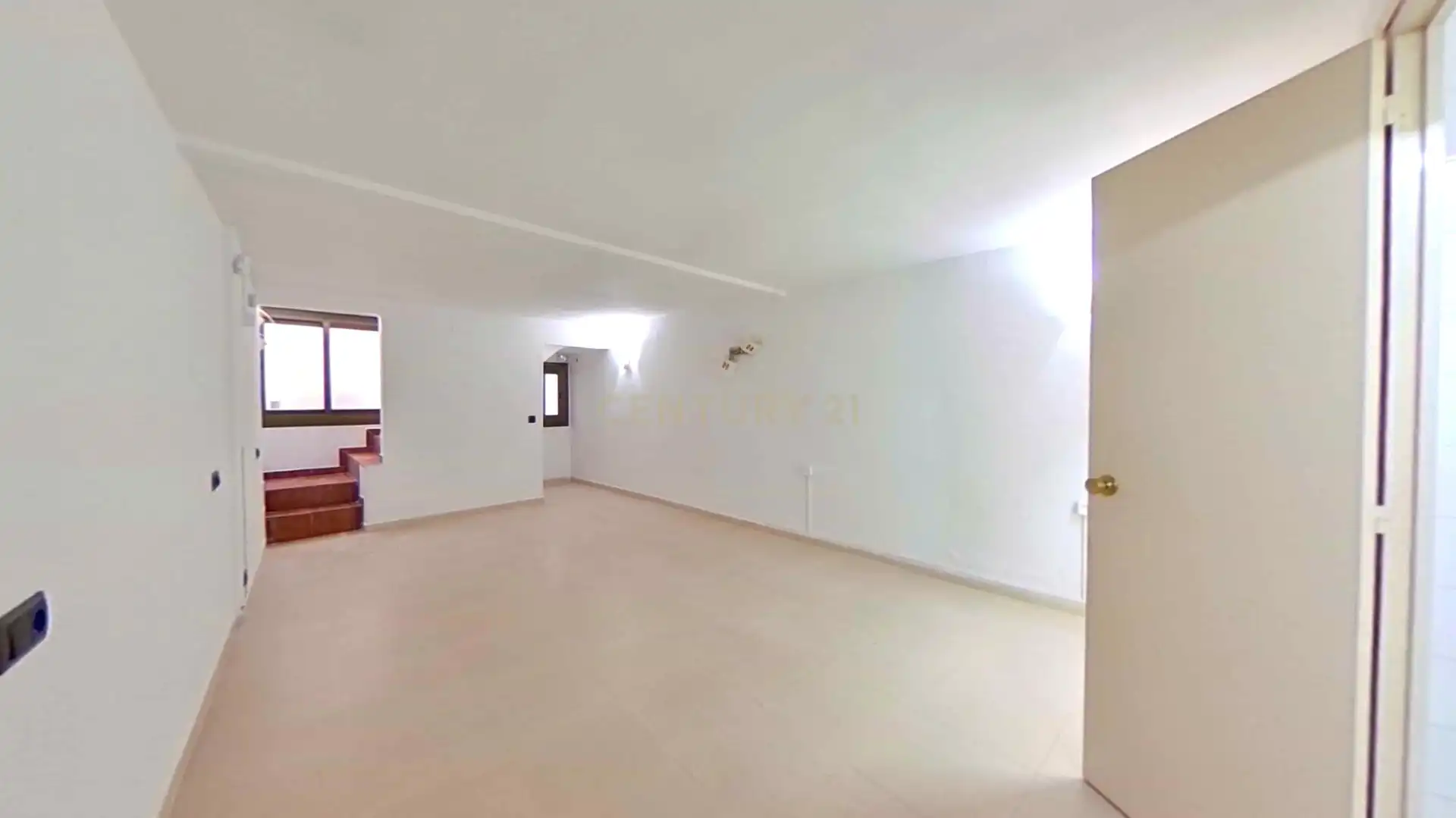 Local en venda a Mestre Vilarrubla, 26, Corbera de Llobregat