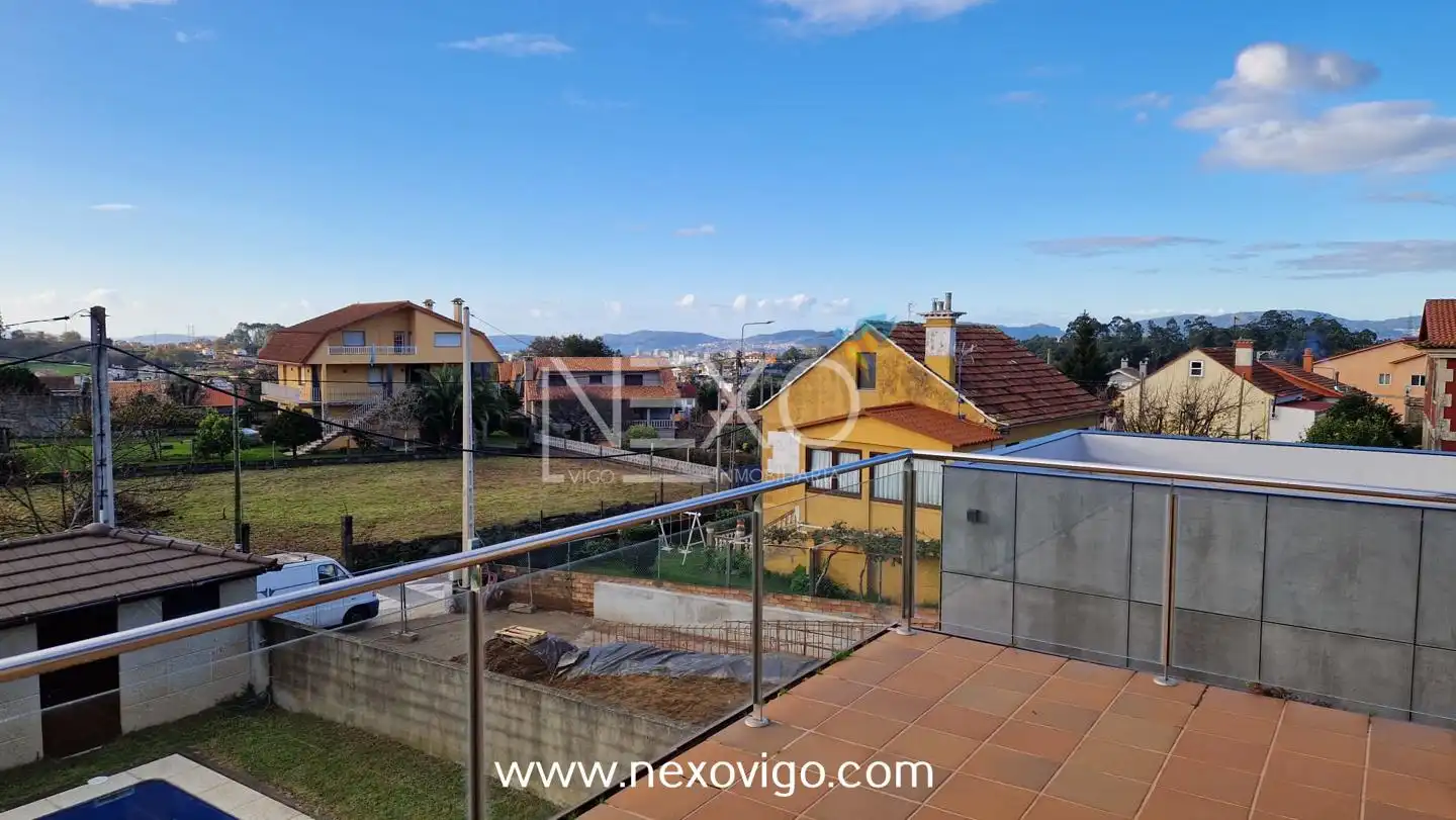 Terrace of Houses for sale in Vigo   with Heating, Private garden and Terrace