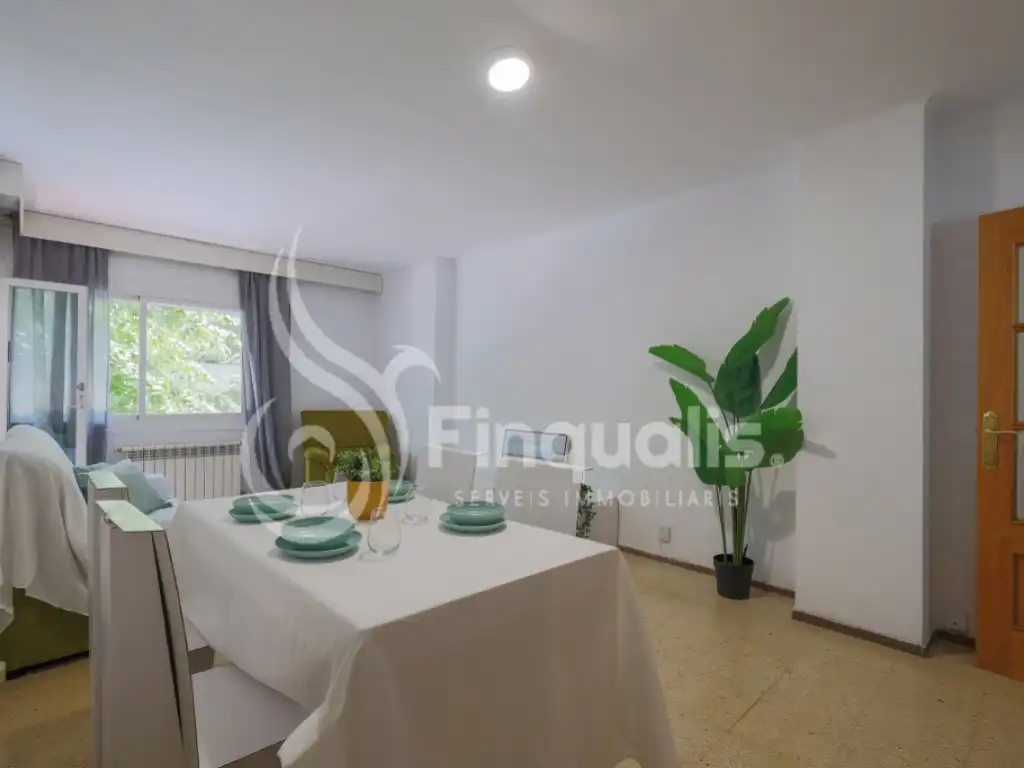 Dining room of Flat for sale in Granollers