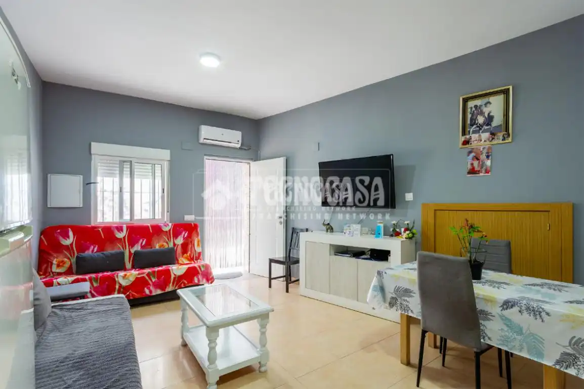 Sala d'estar de Casa o xalet en venda en Vélez-Málaga amb Terrassa