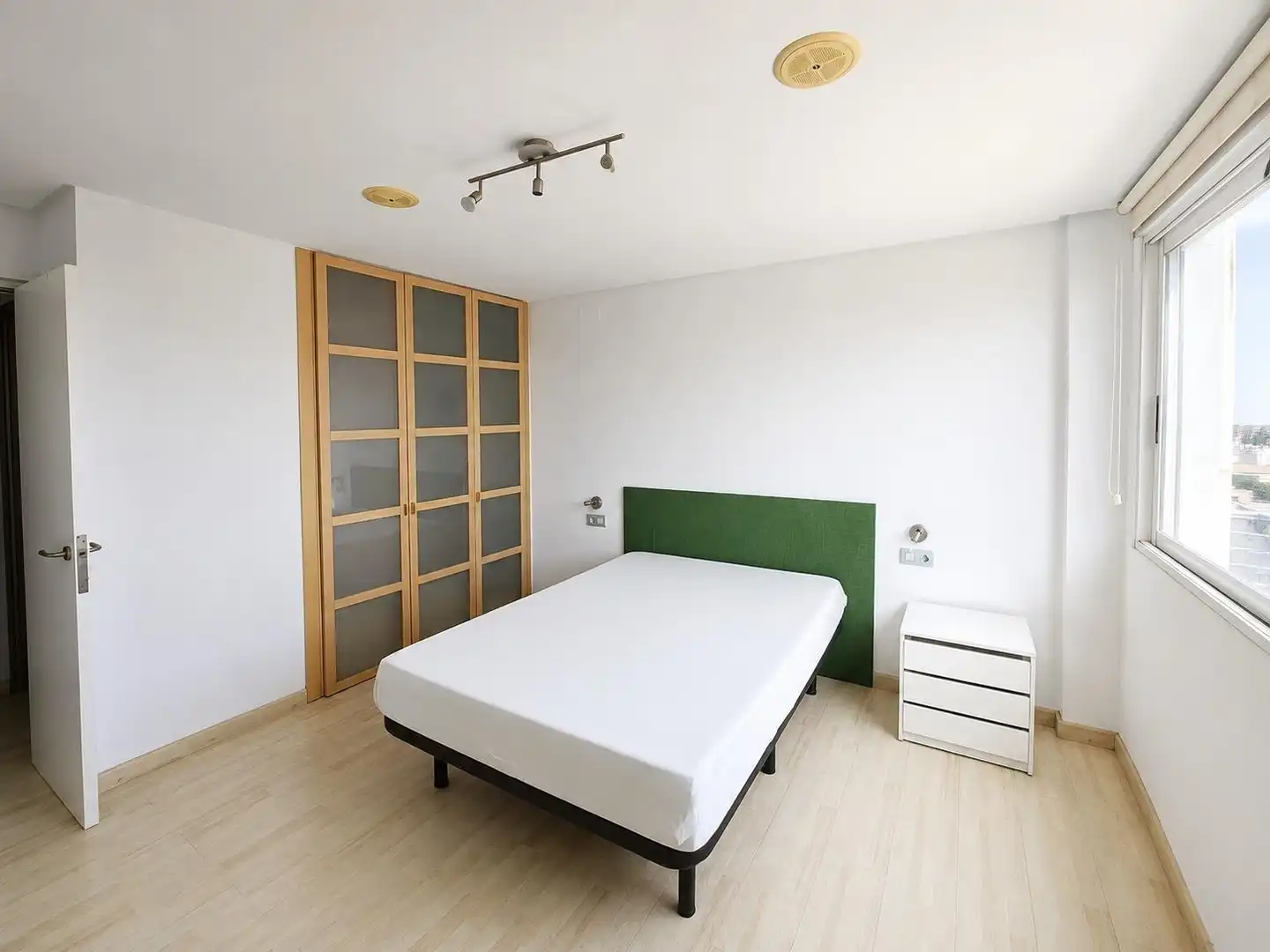 Piso con ascensor en venta en Camins al Grau, imagen 3