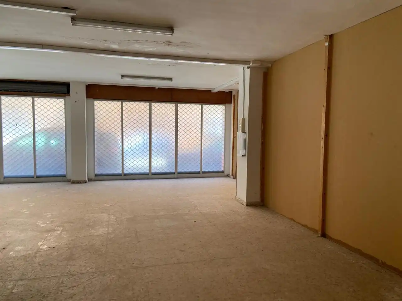Local comercial en venda a De Masdenverge, imagen 41