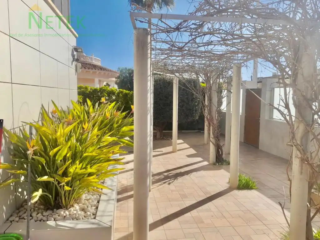 Detached house for sale in Calle Azorin-Zenia Ii, imagen 35