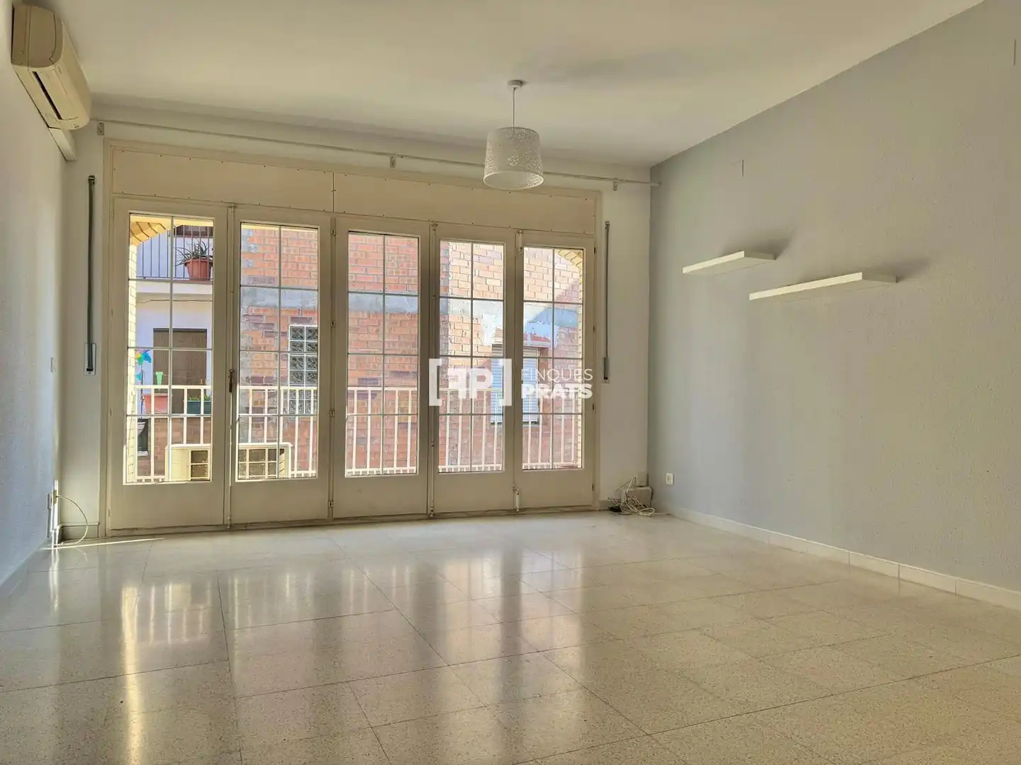 Living room of Houses for sale in Albesa  with Air Conditioner and Heating