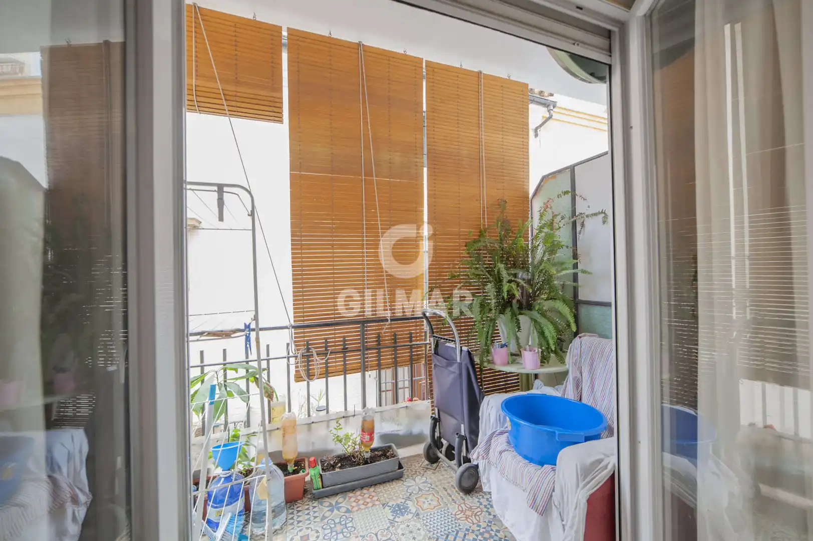 Balcony of Flat for sale in Sevilla  with Heating and Balcony