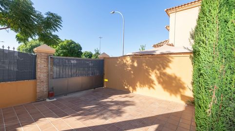 CHALET CON PISCINA LISTO PARA ENTRAR A VIVIR, Bild 4