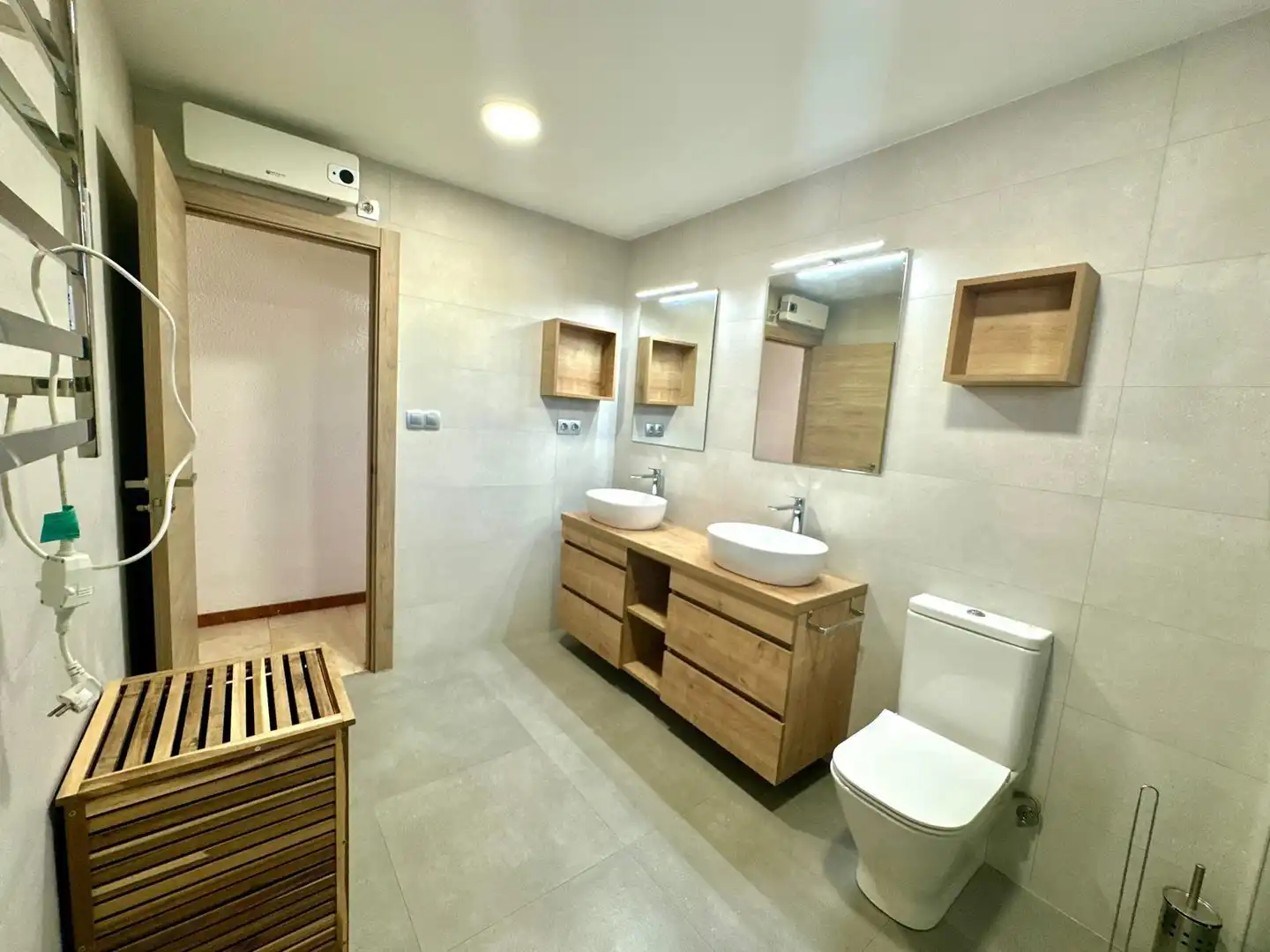 Baño de Ático en venta en Elche / Elx con Terraza, Amueblado y Balcón