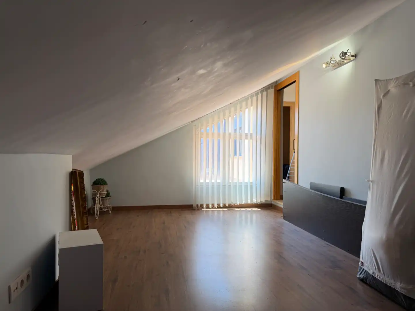 Living room of Duplexes for sale in Benetússer  with Air Conditioner and Furnished