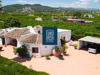 Vista exterior de Casa o xalet en venda en Jávea / Xàbia amb Aire condicionat i Jardí privat