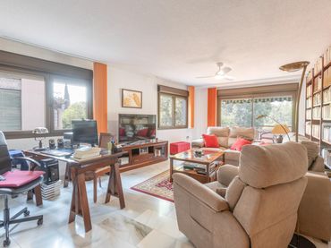 Piso con piscina en venta en ESCORIAZA
