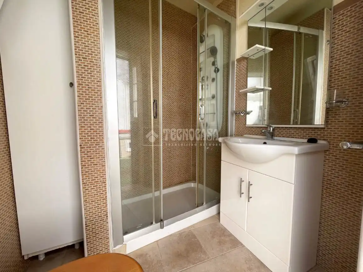 Bathroom of Houses for sale in Gáldar