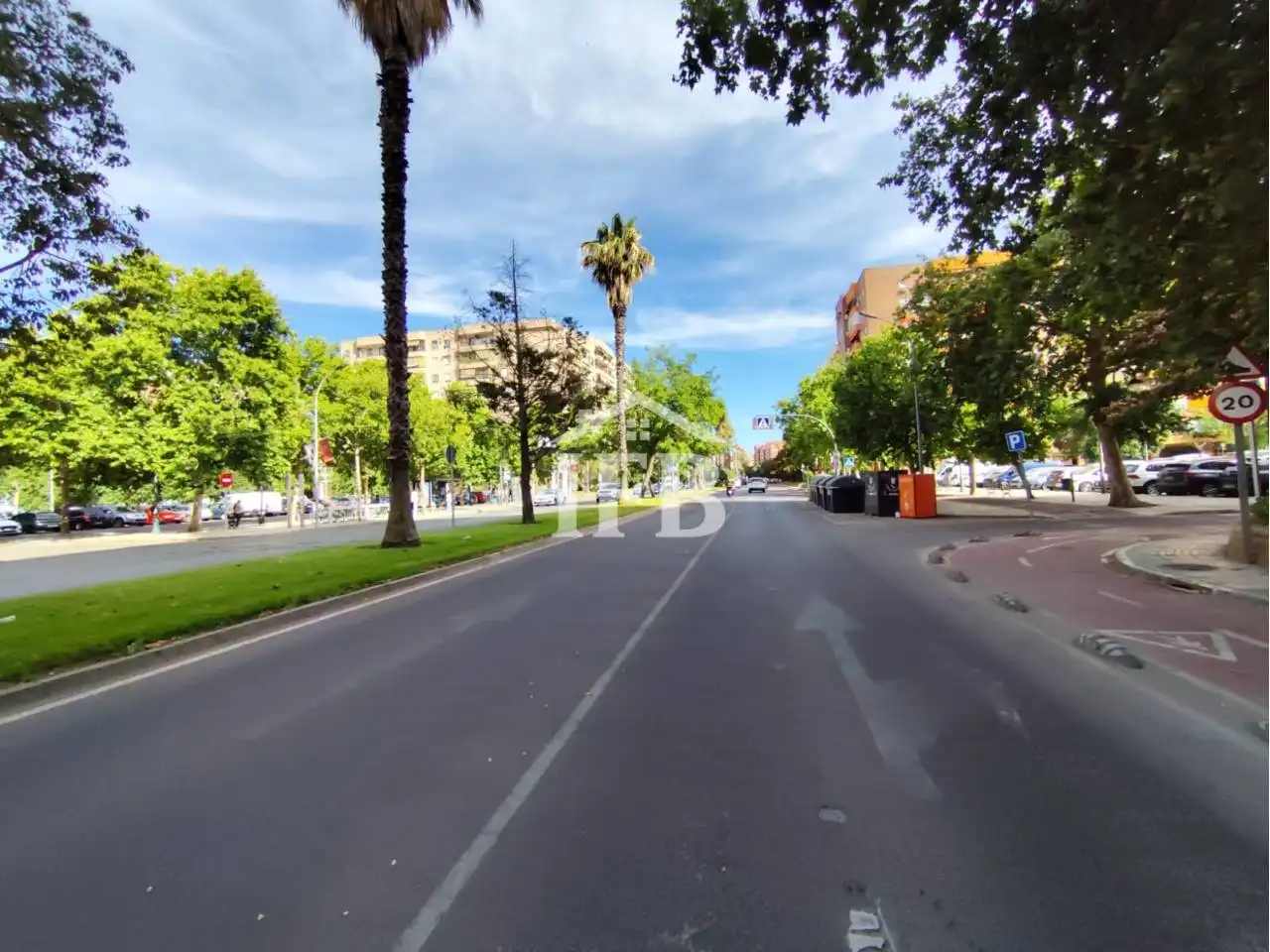 Vista exterior de Pis en venda en Badajoz amb Calefacció, Moblat i Balcó