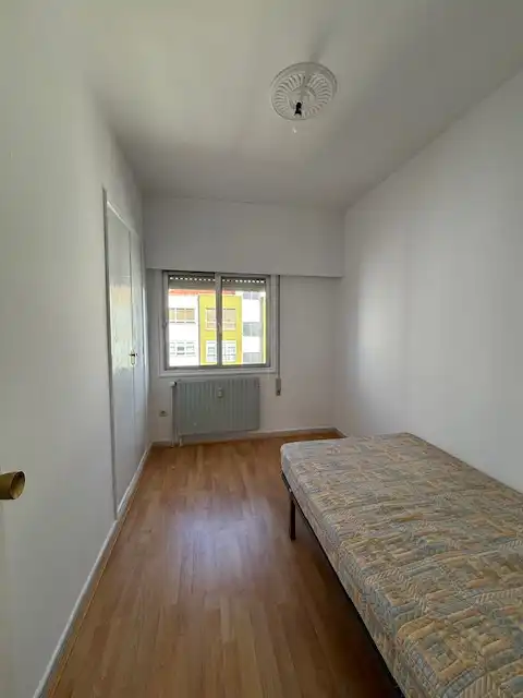 Habitación de Piso en venta en Ferrol con Calefacción, Amueblado y Horno
