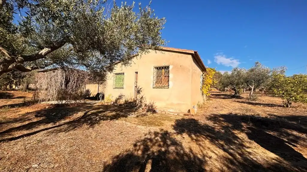 Grundstücke zum Verkauf in Carrer del Dimecres, Riudecanyes
